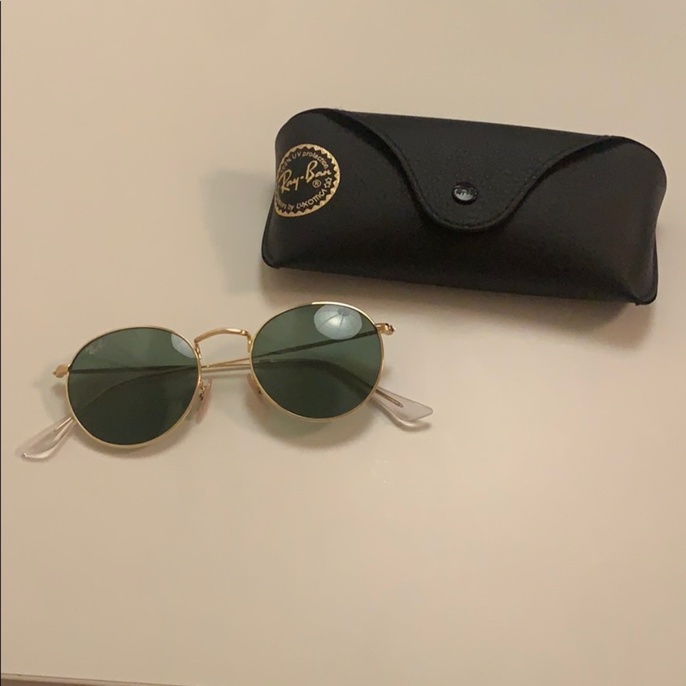 NWOT Ray Ban Sunglasses with Case